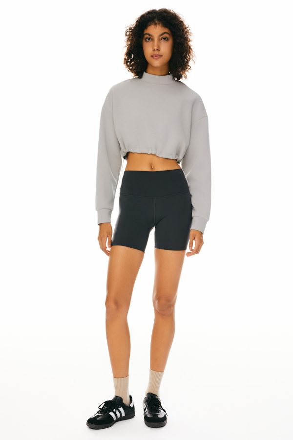 Cropped Casual Sweatshirt - Image 13
