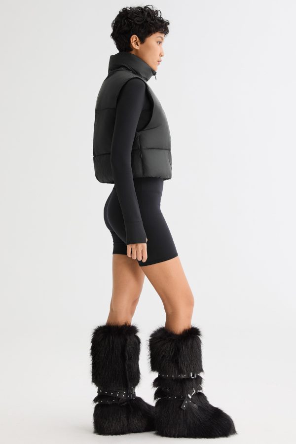Cropped Puffer Down Vest - Image 8