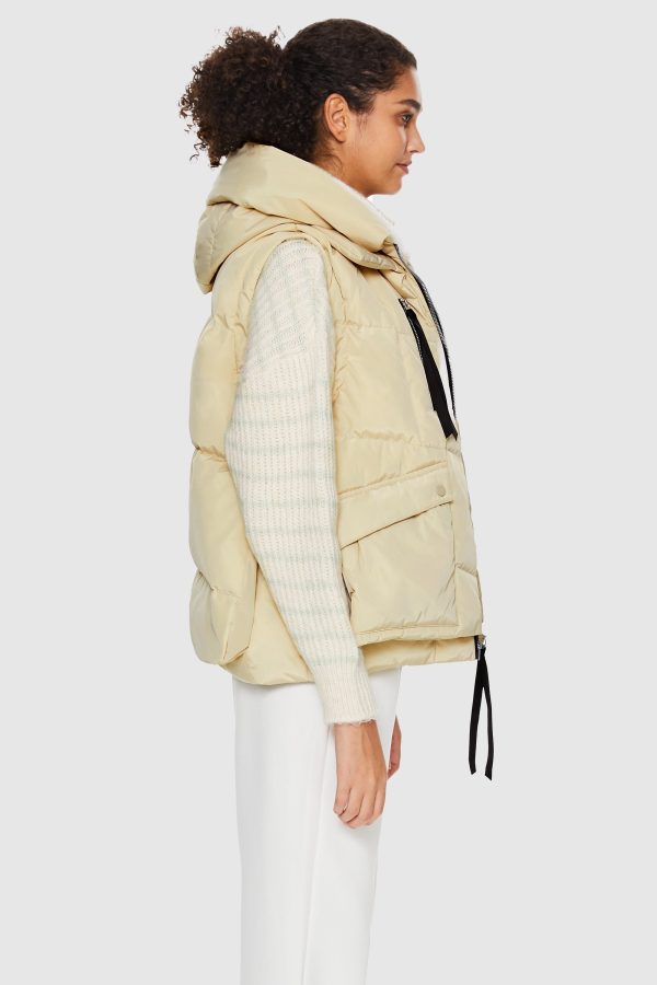 092 Classics Cropped Down Vest - Image 8