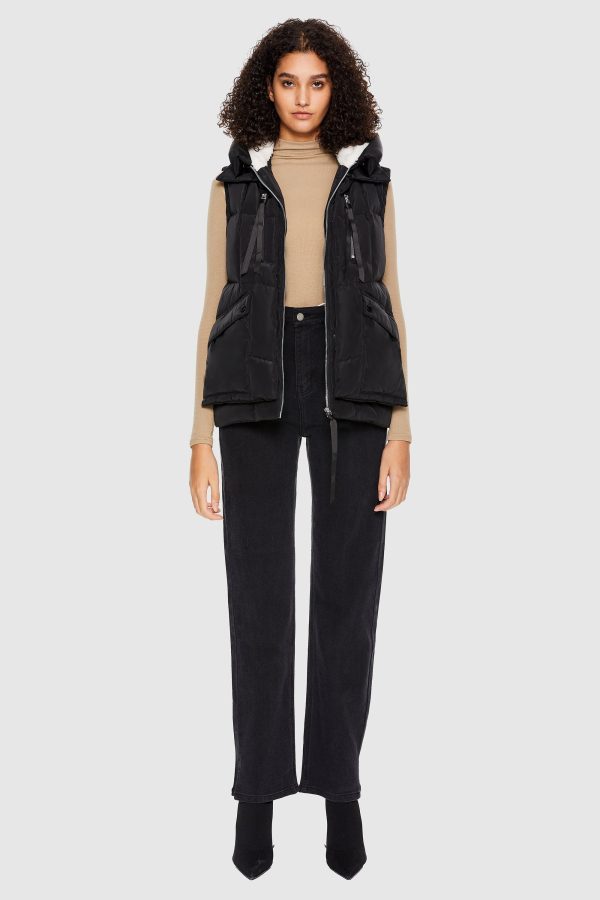 092 Classics Cropped Down Vest - Image 9
