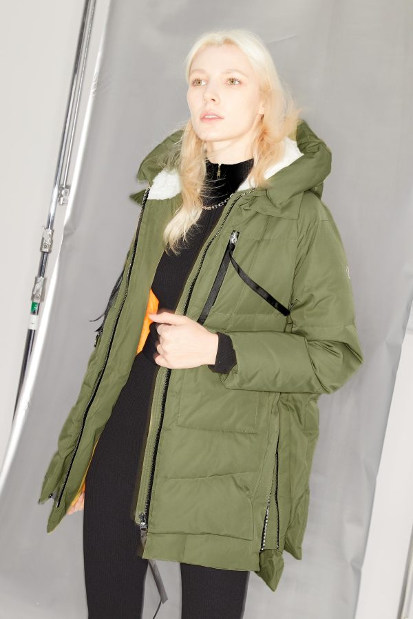 092 Classics Women's Thickened Down Jacket - Image 13