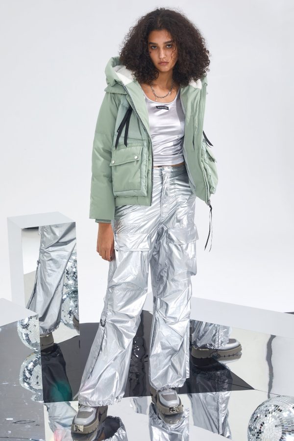 092 Colorlay Cropped Hooded Down Puffer Jacket - Image 5
