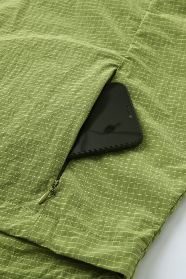 Cropped Lightweight Jacket - Image 19