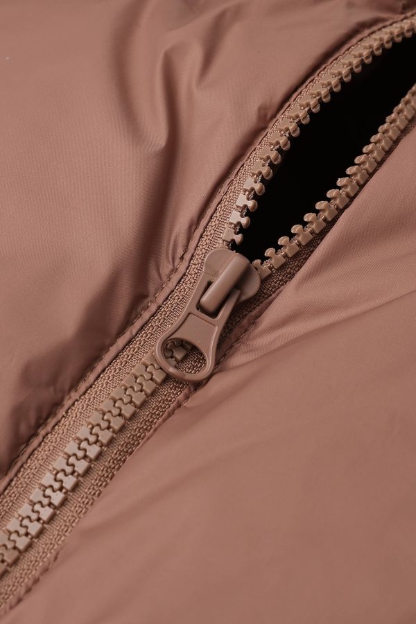 Cropped Puffer Down Vest - Image 37