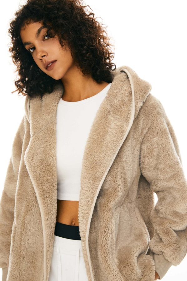 Hooded Sherpa Jacket - Image 12