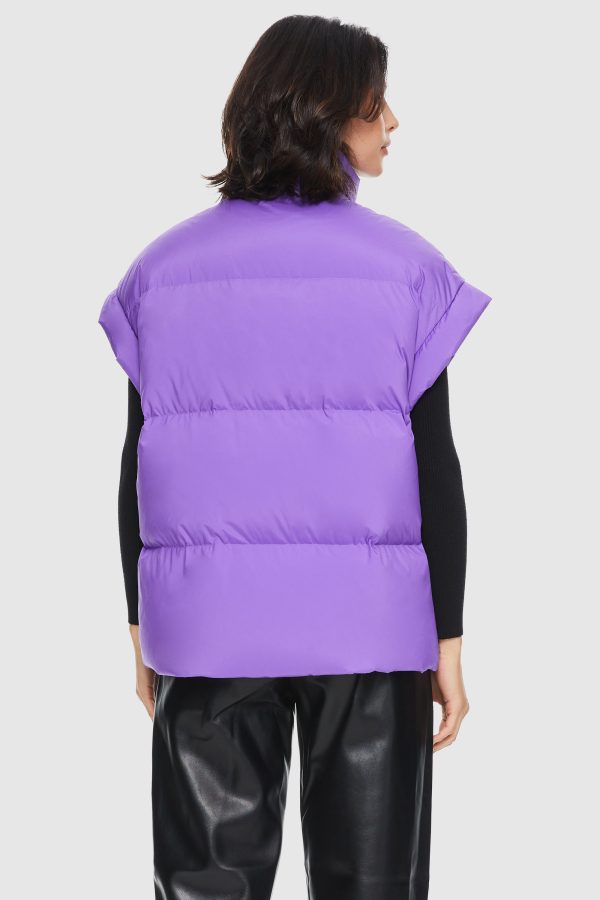 Sleeveless Classic Puffer Vest - Image 7