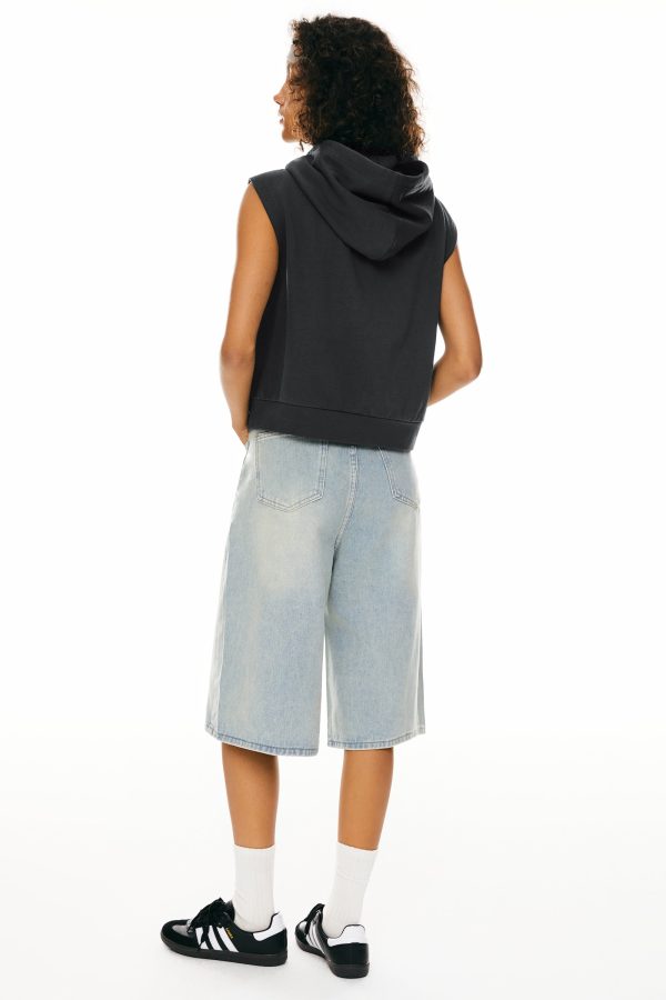 Zip Up Sleeveless Hoodie - Image 11