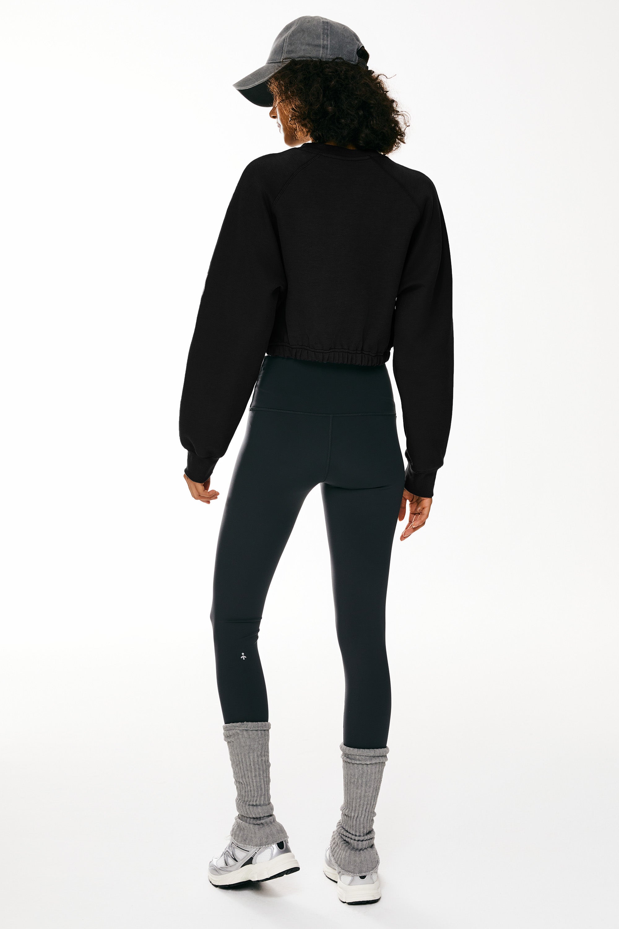 Oversized Cropped Sweatshirt Long Sleeve - Image 13