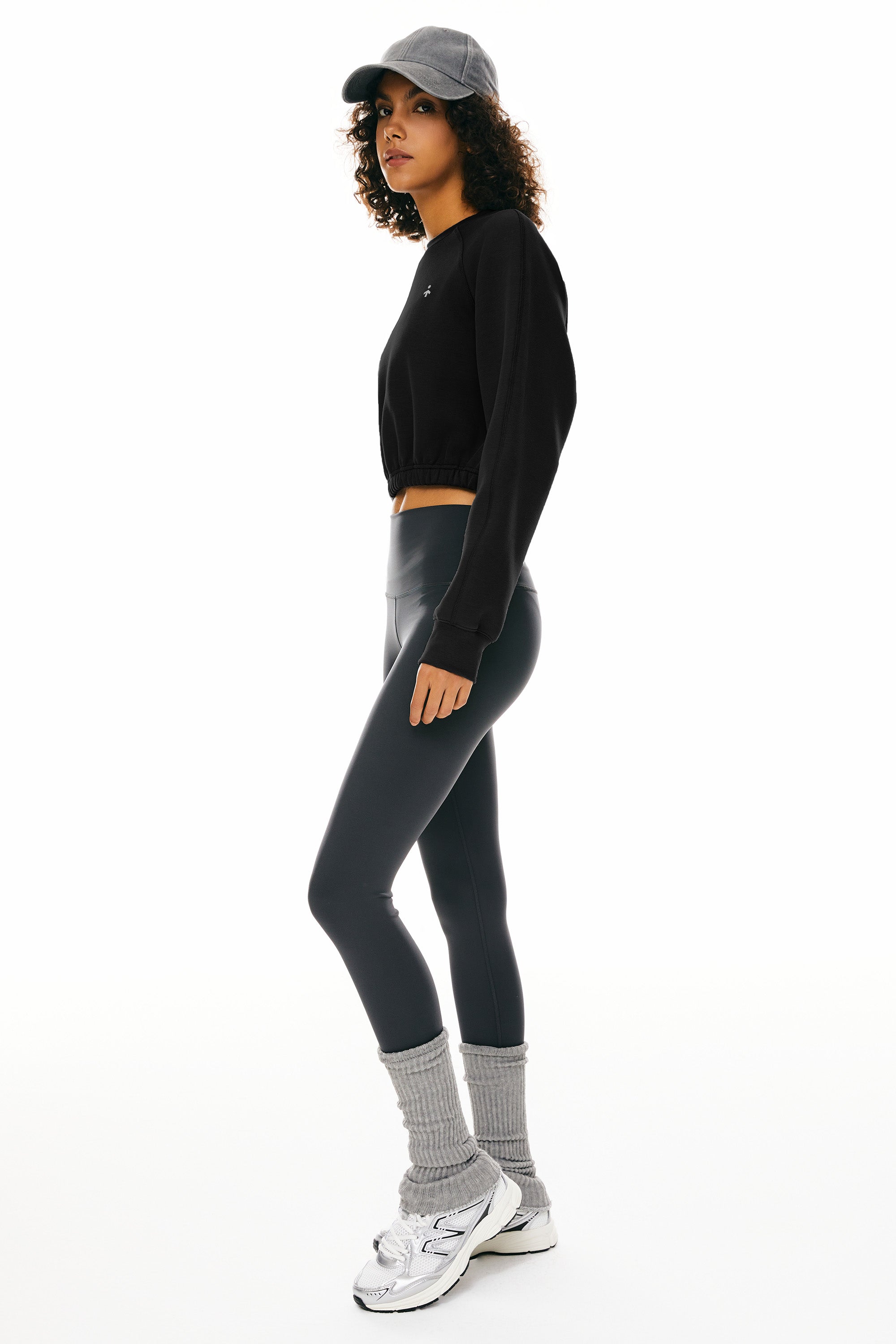 Oversized Cropped Sweatshirt Long Sleeve - Image 12