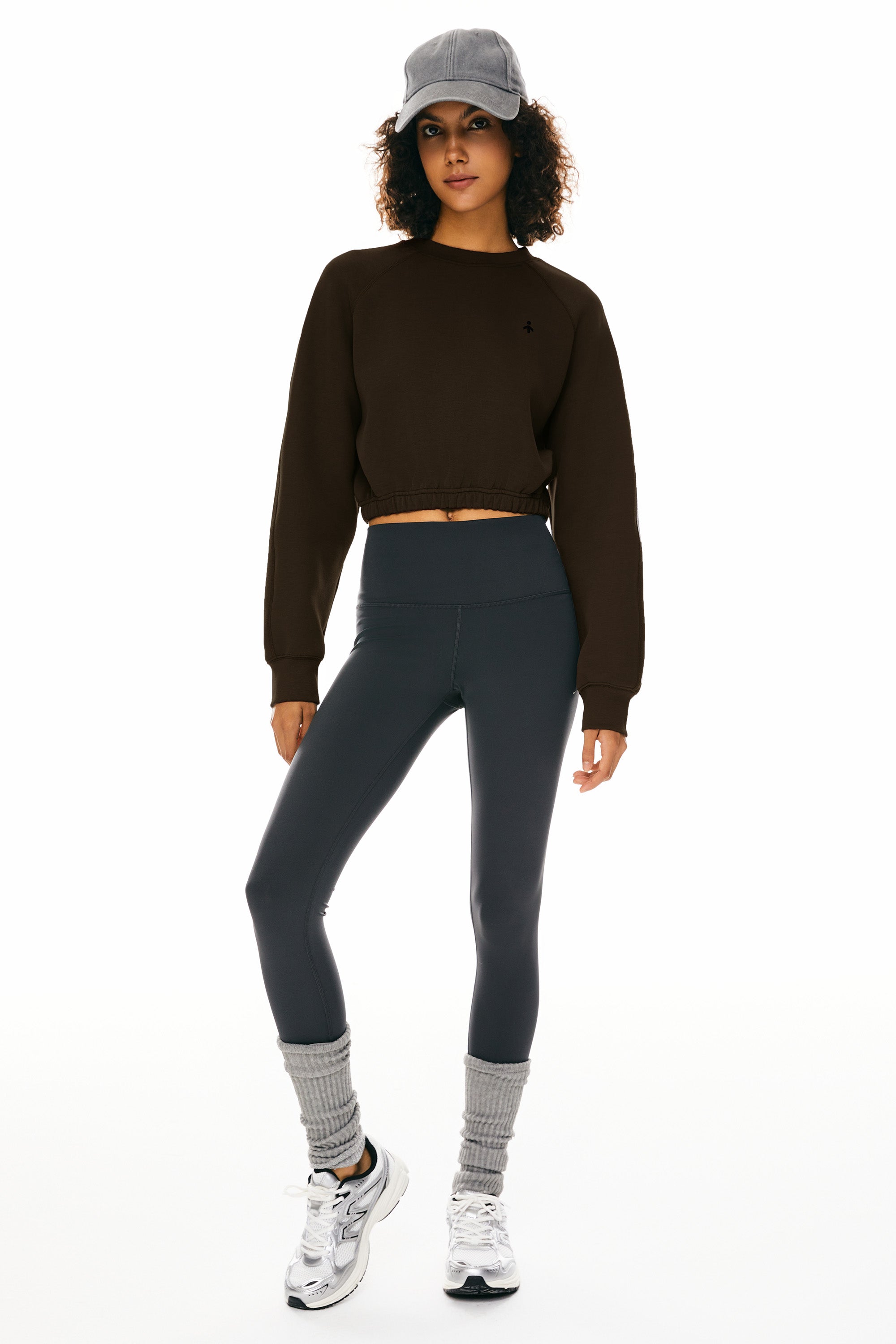 Oversized Cropped Sweatshirt Long Sleeve - Image 17