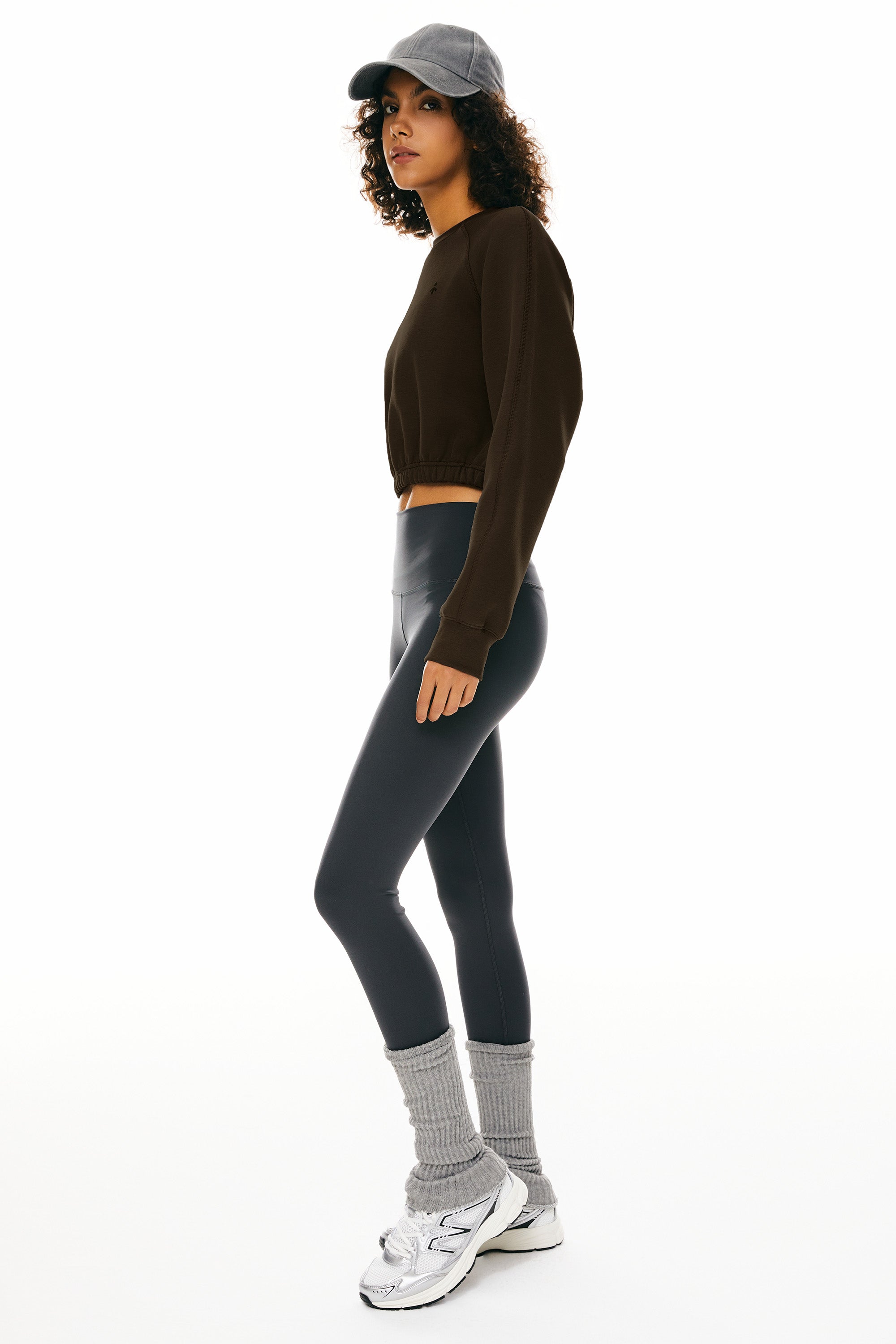 Oversized Cropped Sweatshirt Long Sleeve - Image 20