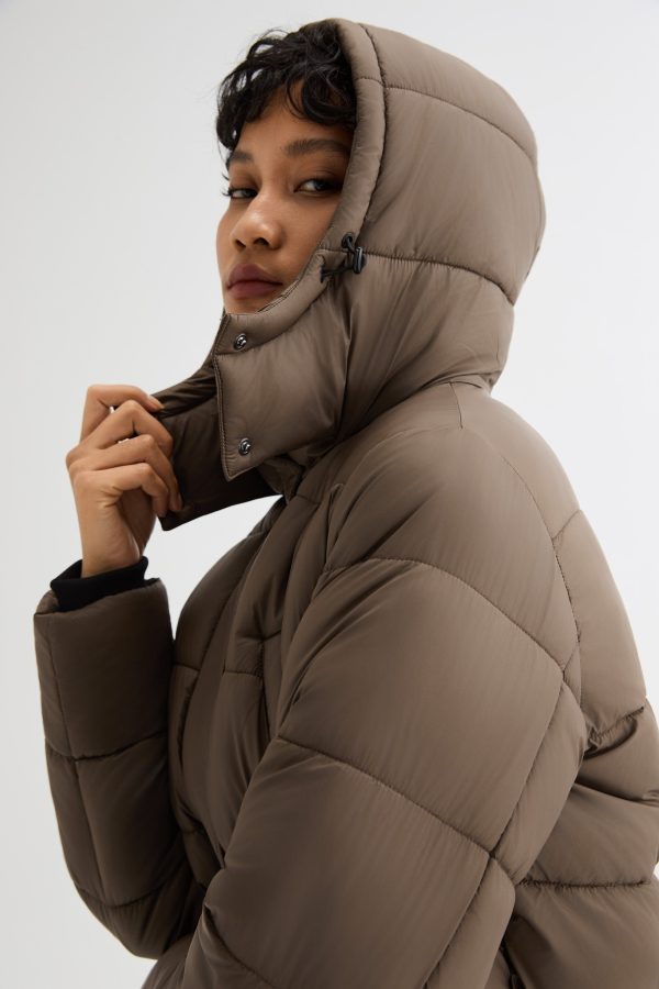 Urban Essential Cropped Lyrella Puffer Jacket - Image 16