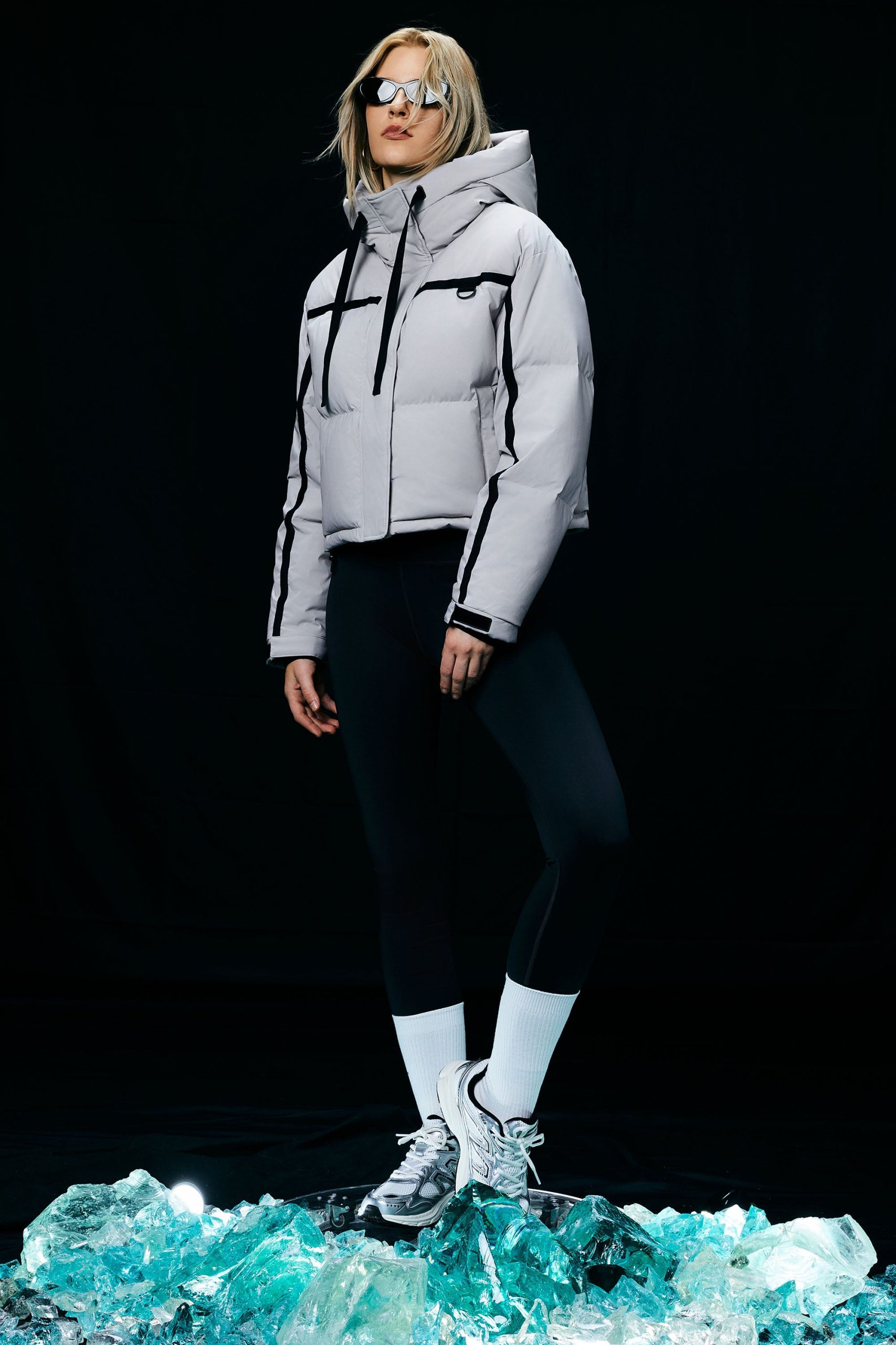 Winter Quilted Hooded Cropped Down Puffer Jacket - Image 24